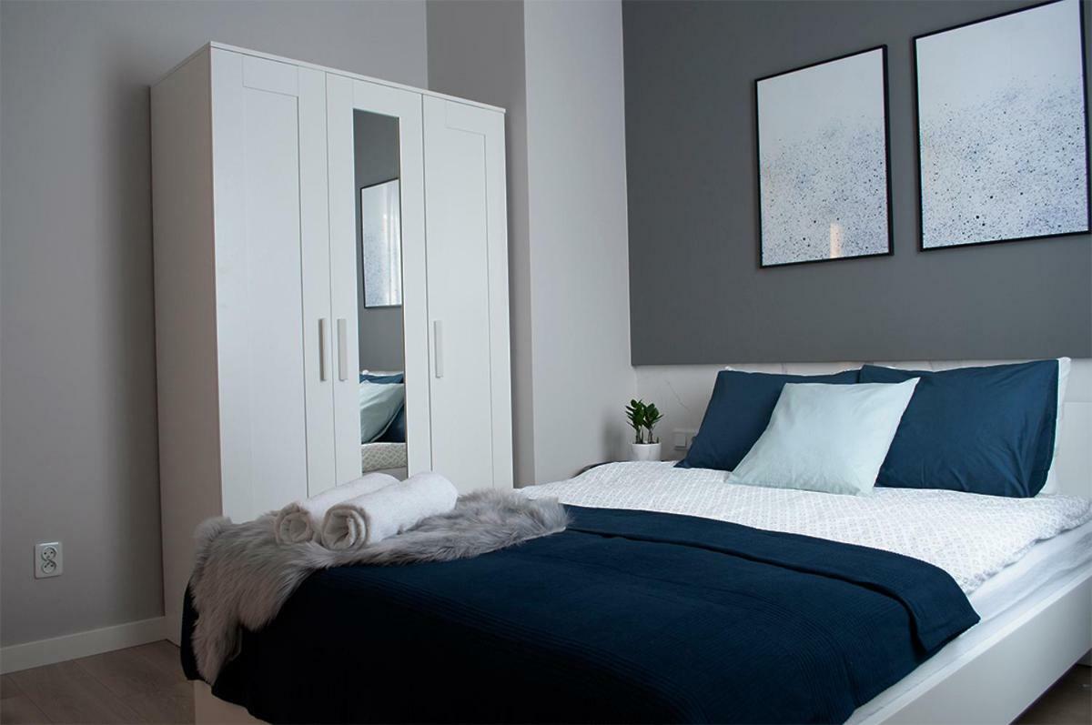 Navyblue Apartment Cracow Free Parking Tv Krakow Exterior photo